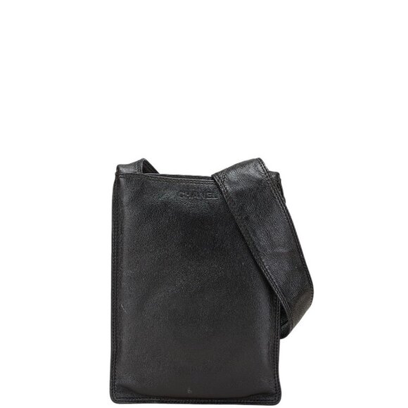 CHANEL Black Lambskin Leather Shoulder Bag - Picture 1 of 13